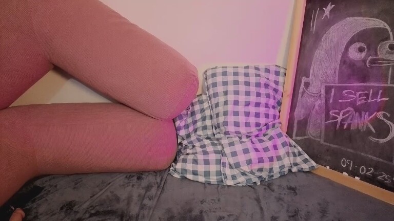 Gaia33's Streamate show and profile