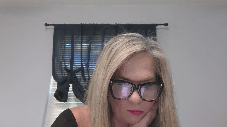 BustyDDBrooke's Streamate show and profile