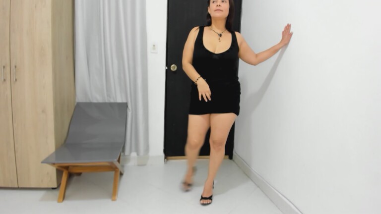 IsabellaCrissty's Streamate show and profile