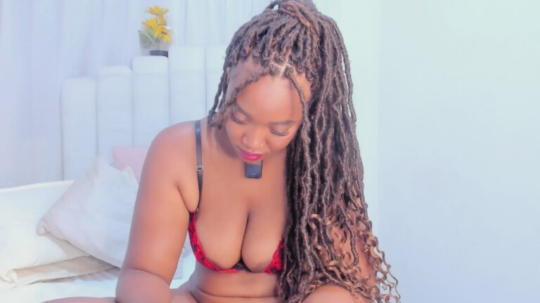 RoxanaBlanche's Streamate show and profile