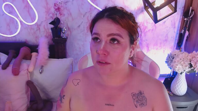 LucyanaSilva's Streamate show and profile