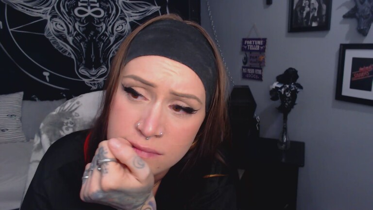 MissyTayler's Streamate show and profile