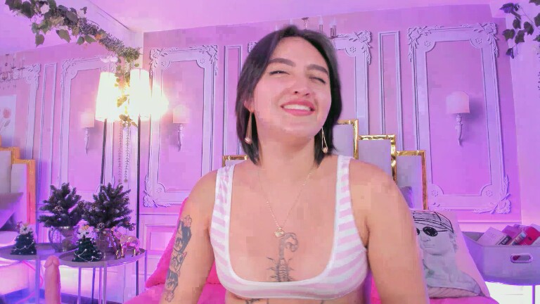 NaraSuarez's Streamate show and profile
