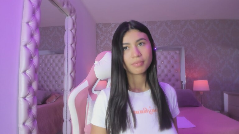 LylaKarl's Streamate show and profile