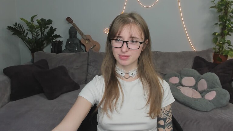 She_Tora's Streamate show and profile