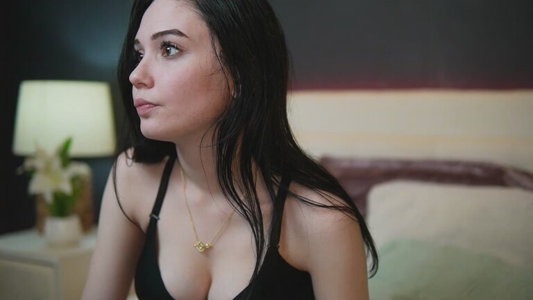 JosieLili's Streamate show and profile