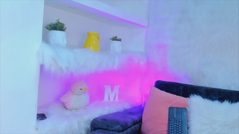 Miia_Sinner's Streamate show and profile