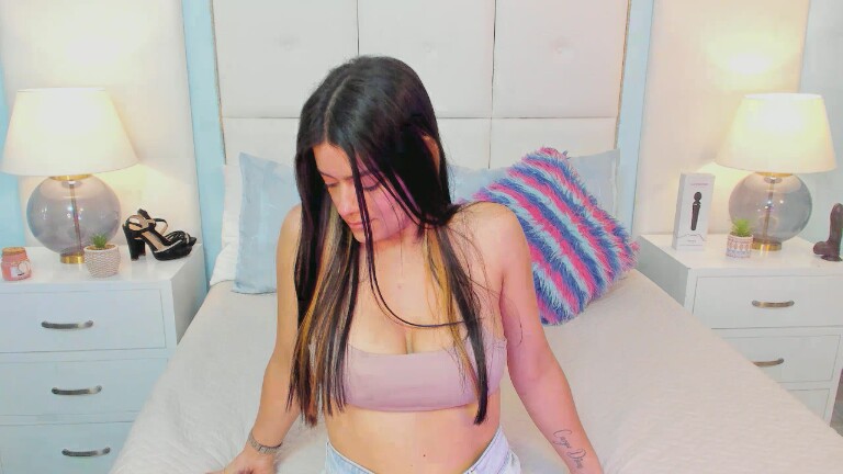 JuliaSpencer's Streamate show and profile