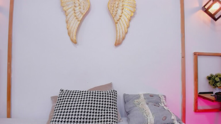 AlicesBrown's Streamate show and profile