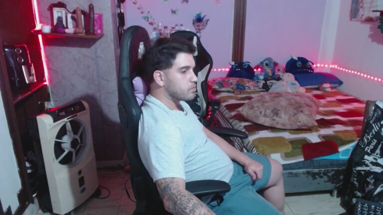 SophiaMontiel's Streamate show and profile