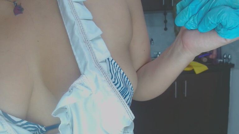 LunaDumont's Streamate show and profile