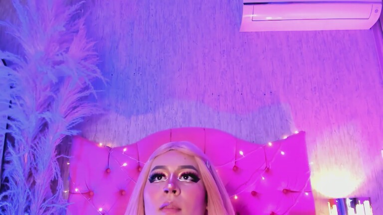 SakuraDilucas's Streamate show and profile