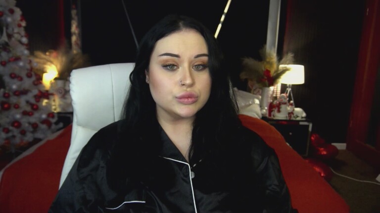 SerahMirabeli's Streamate show and profile