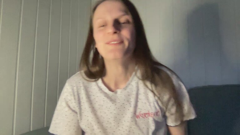 MiaAllurexx's Streamate show and profile