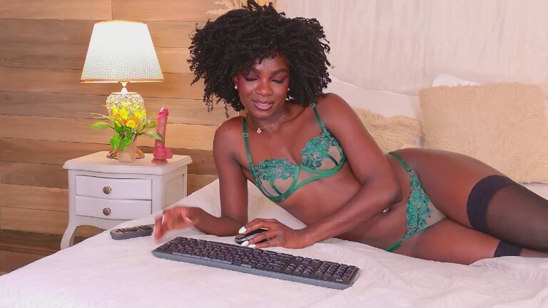 YaraDavis's Streamate show and profile