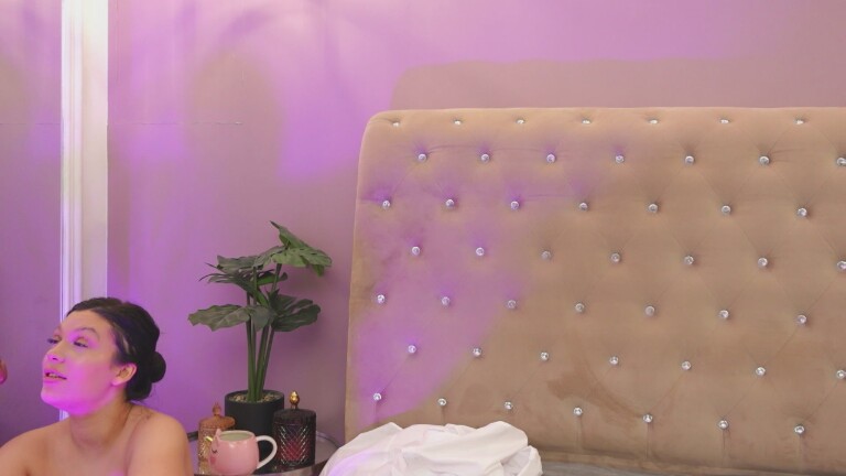 ClaraaPasssion's Streamate show and profile