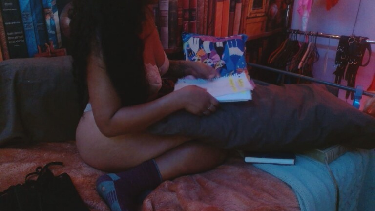 VegaVyxen_22's Streamate show and profile