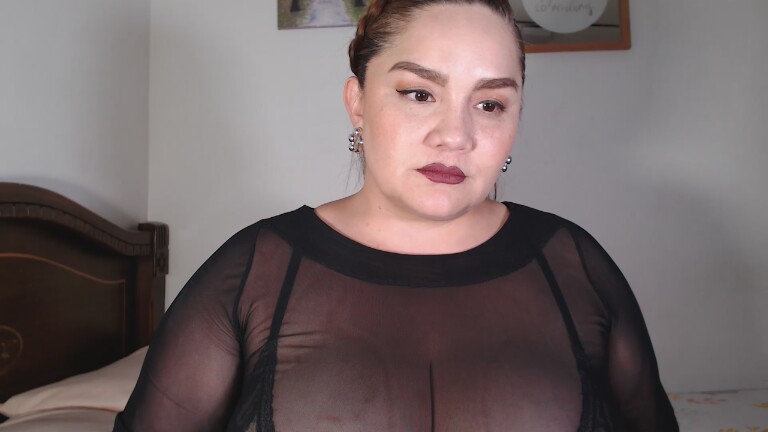 antoniamoreno82's Streamate show and profile