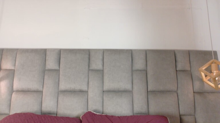 Isabella_Stewart's Streamate show and profile