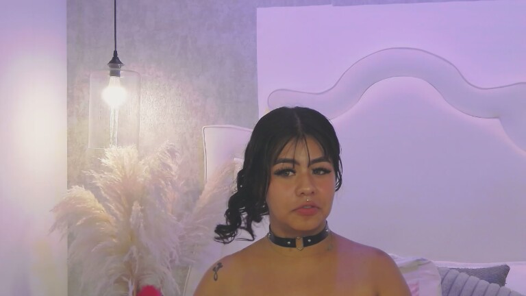 LilyVegaa's Streamate show and profile