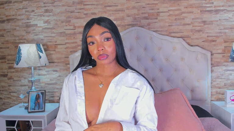 AnnyDuque's Streamate show and profile