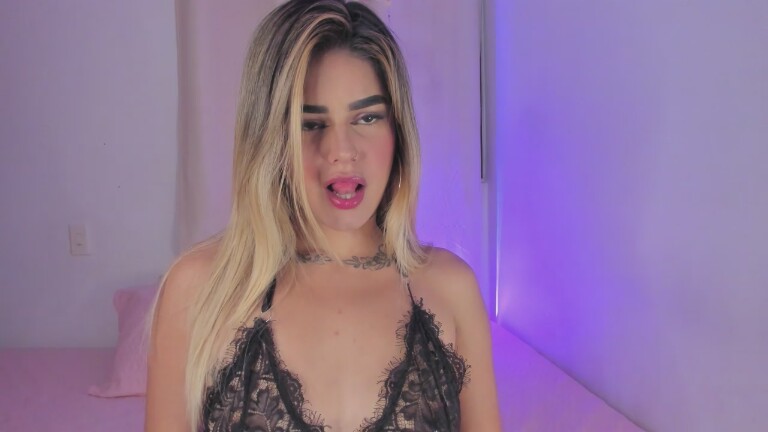 AmyStevenns's Streamate show and profile