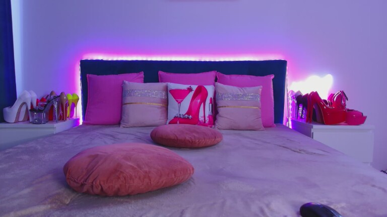 MoniqueBliss's Streamate show and profile