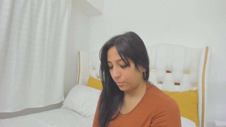 elianaasuarez's Streamate show and profile