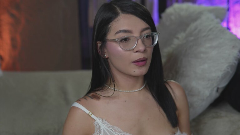 Miawiithe's Streamate show and profile