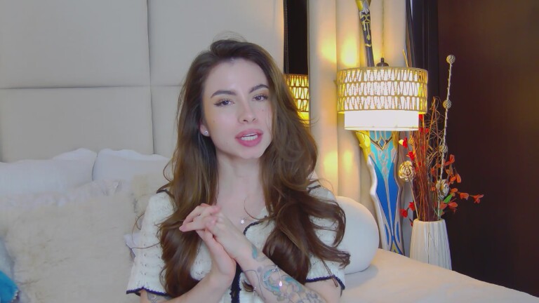 VivianBasset's Streamate show and profile