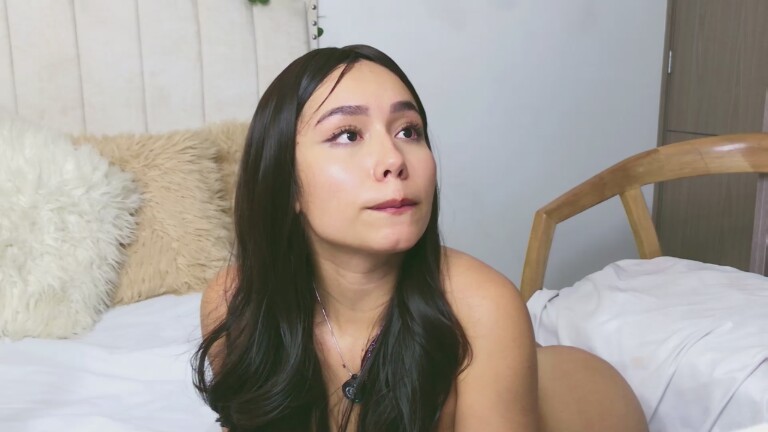 AliceLewiis's Streamate show and profile