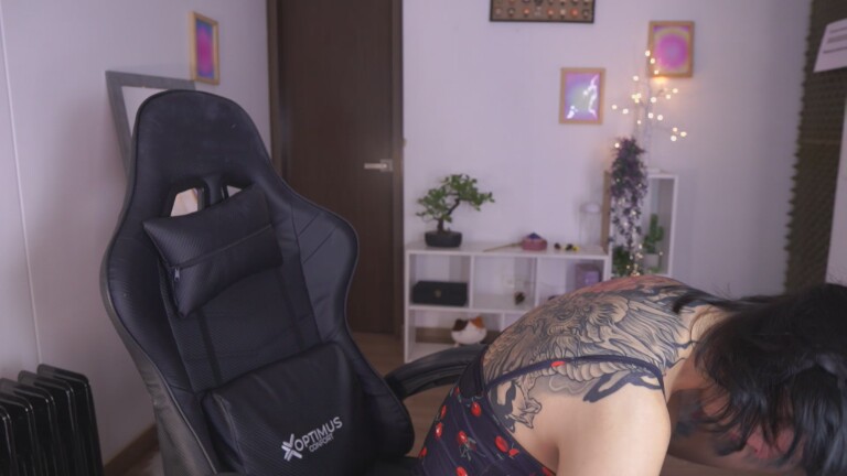 AlissonnovaXX's Streamate show and profile