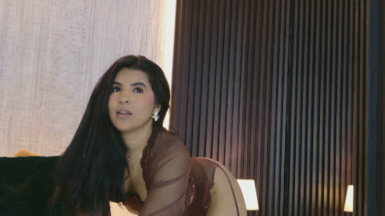 EmilyHunnter's Streamate show and profile