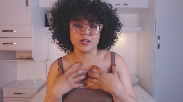 MartinaRuis's Streamate show and profile