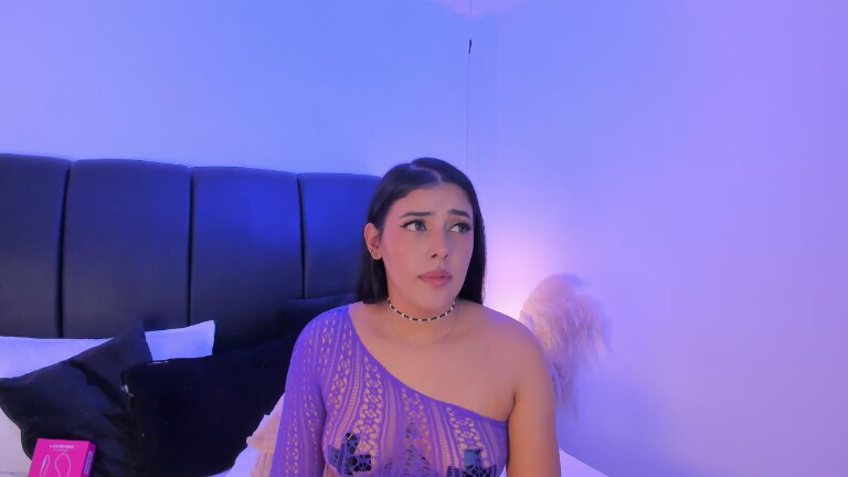 Chloe_Scoot's Streamate show and profile