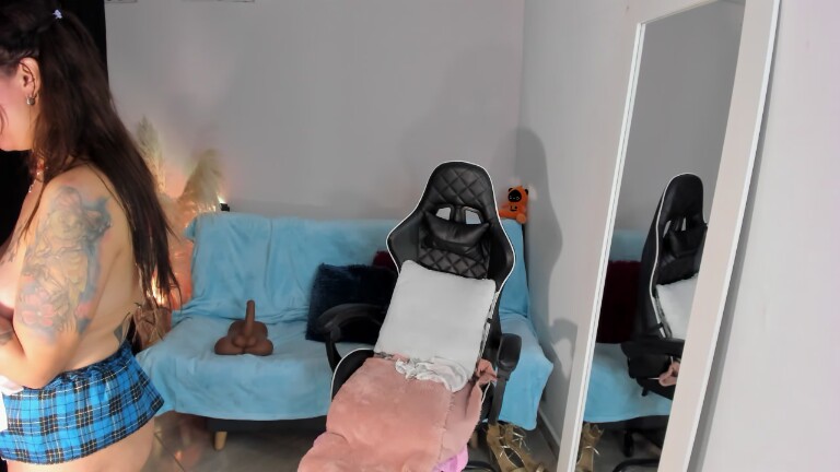 NatalieSaenz29's Streamate show and profile