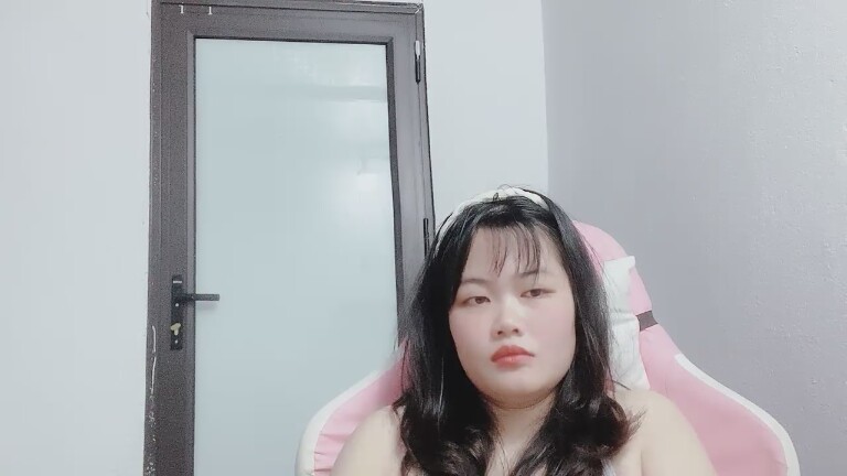 Miu039's Streamate show and profile