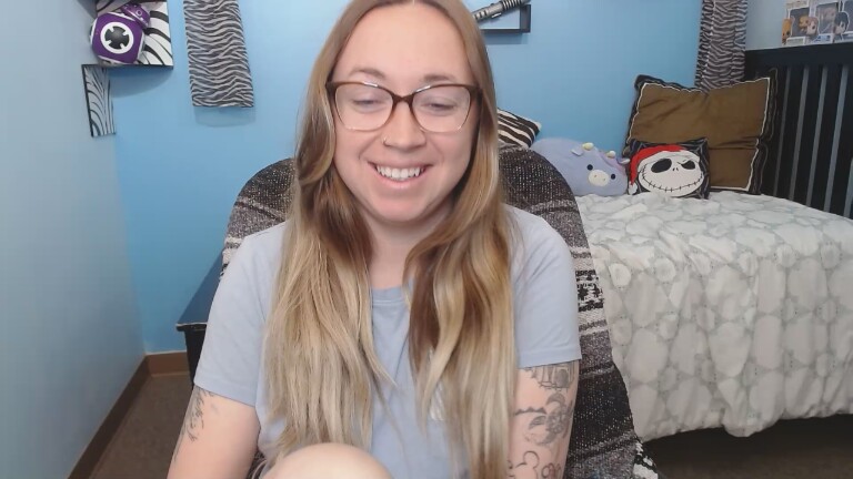 SkyJonesXO's Streamate show and profile