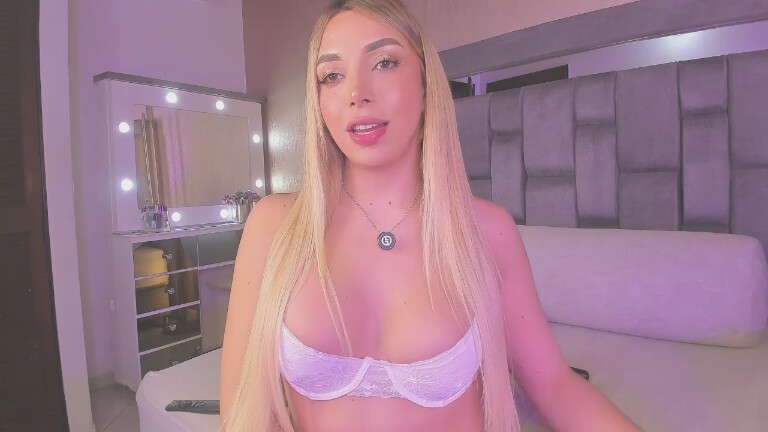 Pretty_emmah's Streamate show and profile