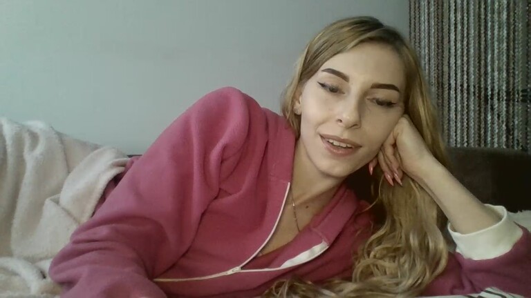 pinkpantherrr's Streamate show and profile