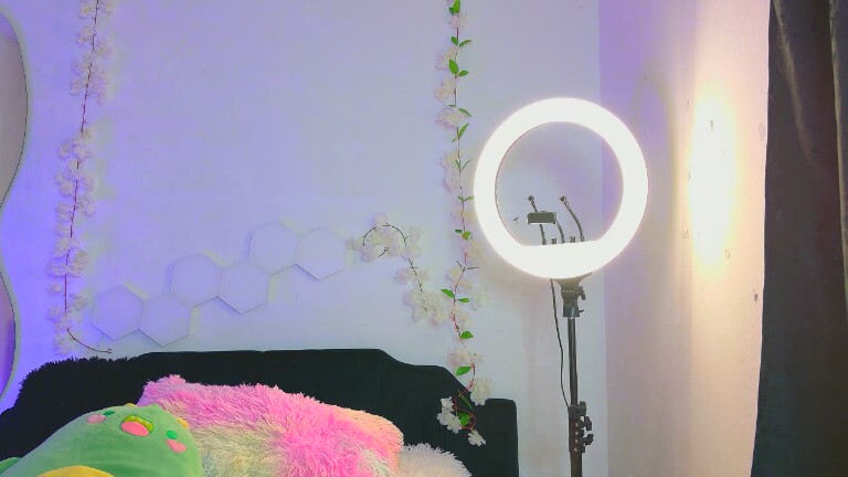 Andrea_Torner's Streamate show and profile