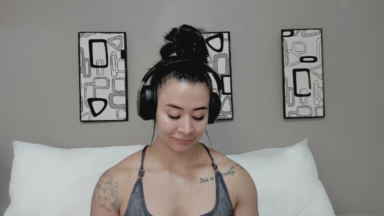 AngelMartins's Streamate show and profile