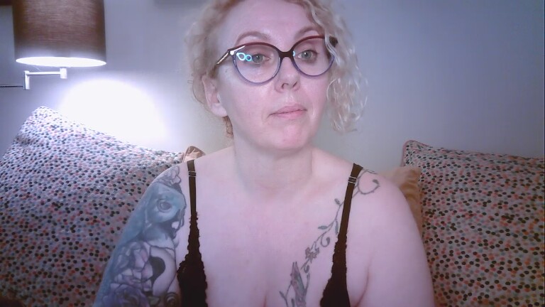 OrlaFox's Streamate show and profile