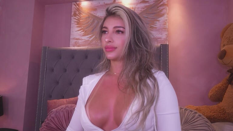 ALISON_ROSS's Streamate show and profile