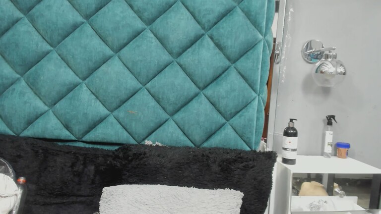 PENELOPELEWIS40's Streamate show and profile