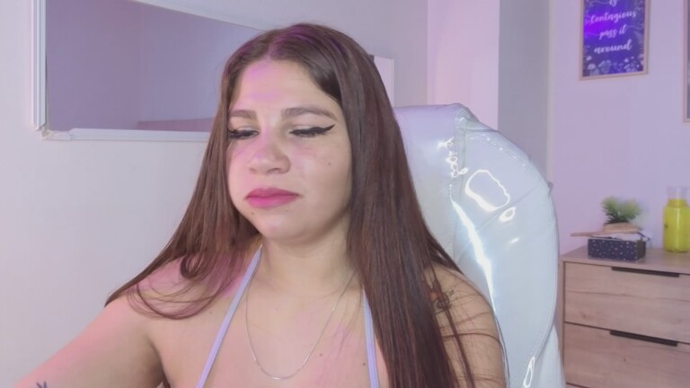 blueehazell18's Streamate show and profile