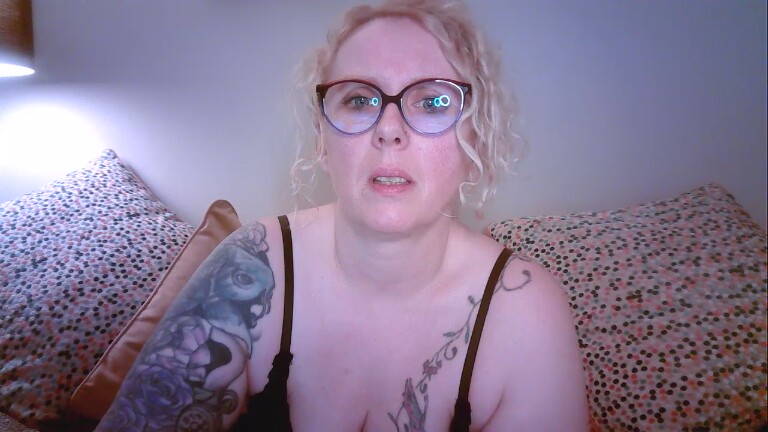 OrlaFox's Streamate show and profile