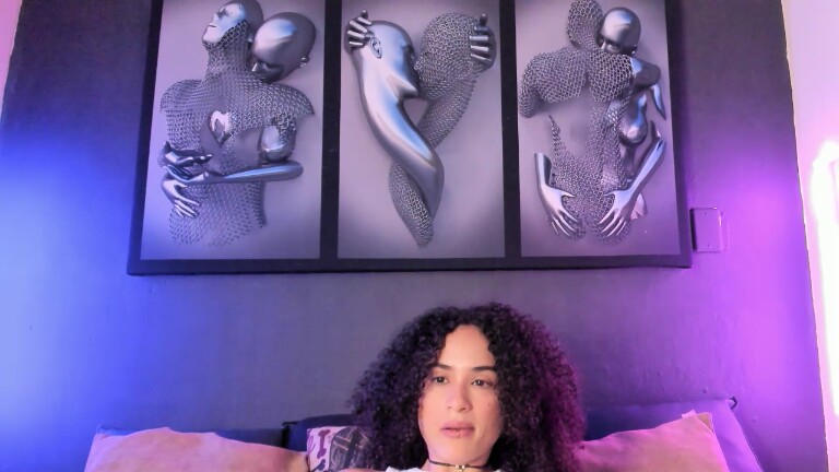 Kim_Stonne's Streamate show and profile