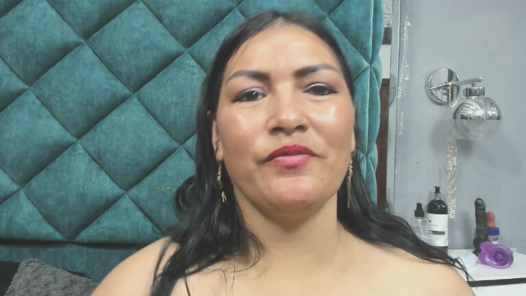 PENELOPELEWIS40's Streamate show and profile