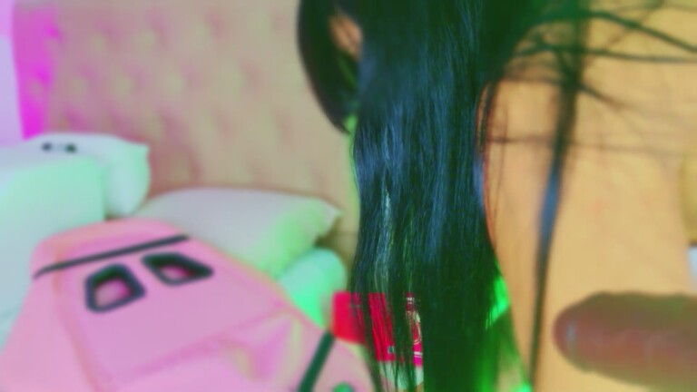 CharlootteEvans's Streamate show and profile